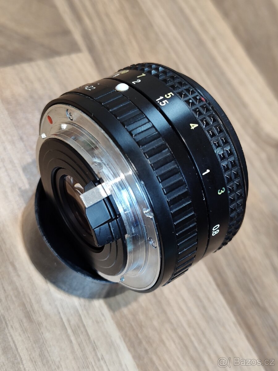 Ricoh Riconar 55mm /f2.2 - 8