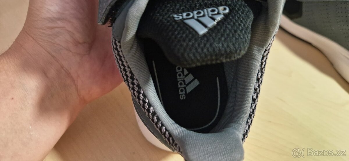 Dětské / chlapecké tenisky Adidas – vel. 32 - 8