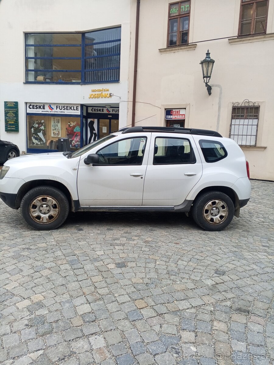 Dacia Duster 1.5 DCI 81 kW 4x4 - 8