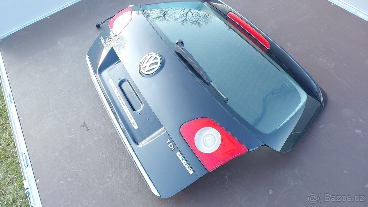 VW PASSAT B6 - DVEŘE KUFRU ČERNO-MODRÁ TMAVÁ - 8