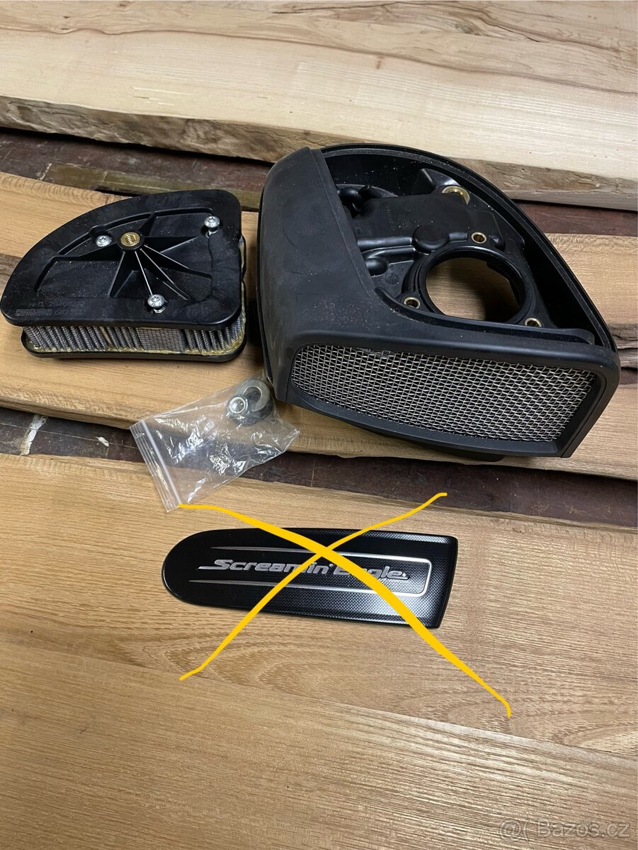 Zbytky z přestaveb Harley Davidson - 8