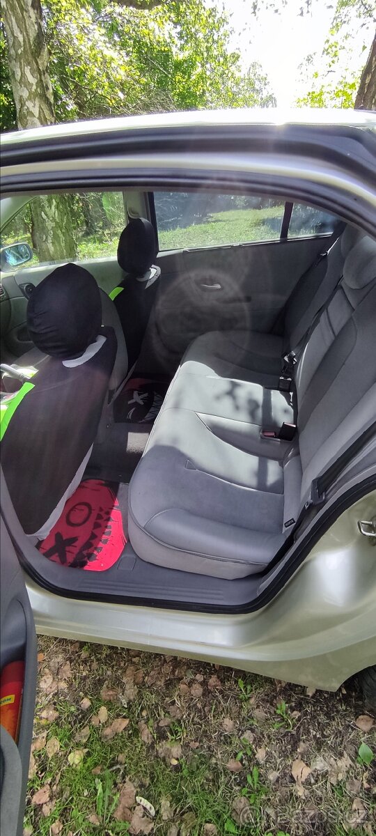 Prodám Renault Laguna2, 1.9 DCI, v dobrém stavu - 8