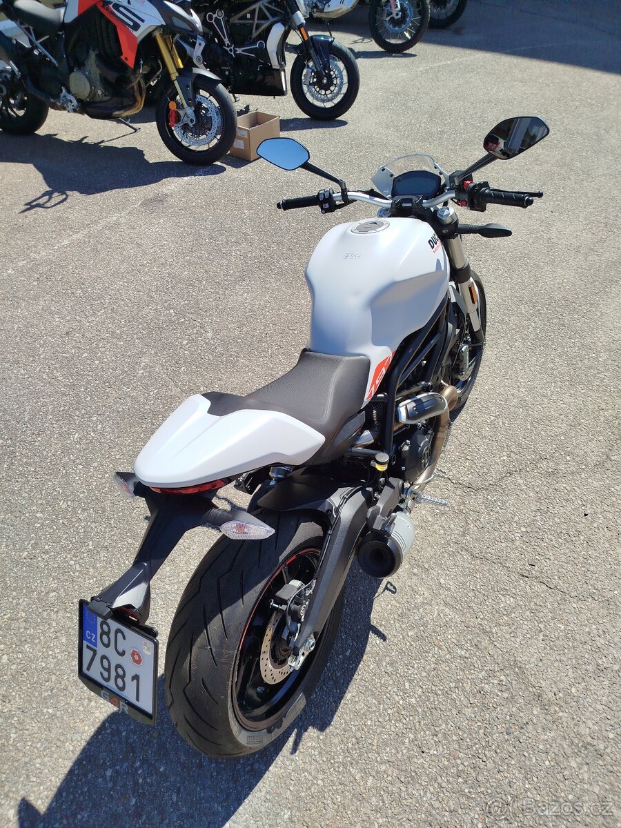 Ducati Monster 797, 1. MAJITEL, NOVÝ V ČR, POUZE: 5 264 KM - 8