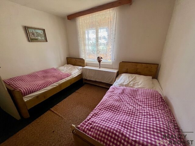 Prodej rekreační chaty s vlastním pozemkem Radějov - 8