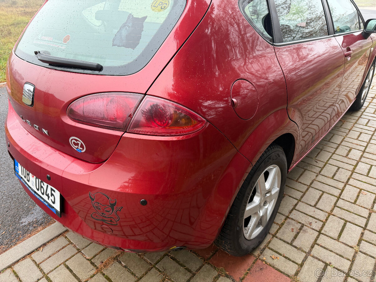 SEAT Leon 1.6 LPG, r.v. 2006 - 8