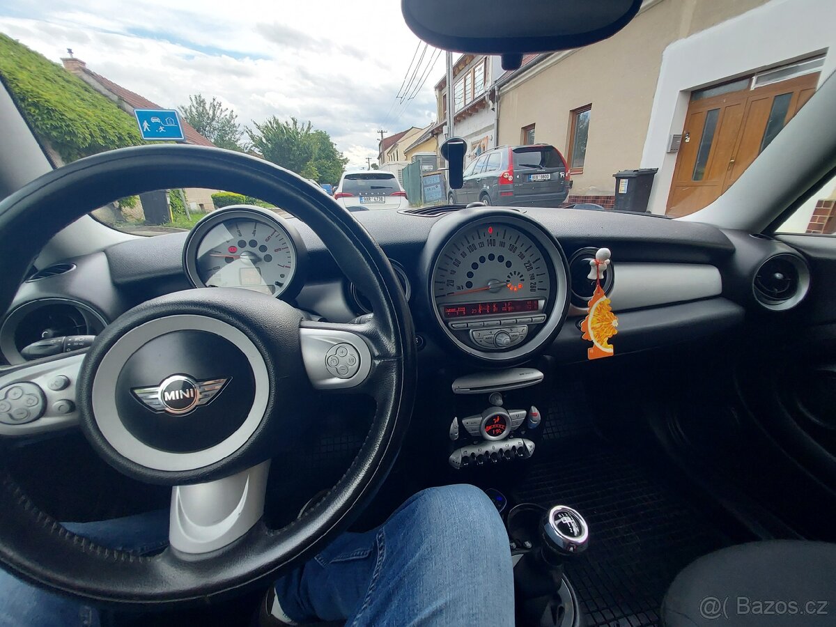 Prodám Mini clubman - 8