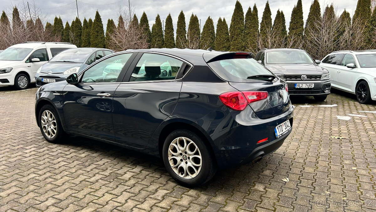Alfa Romeo Giulietta 1.4T 150k Super - 8
