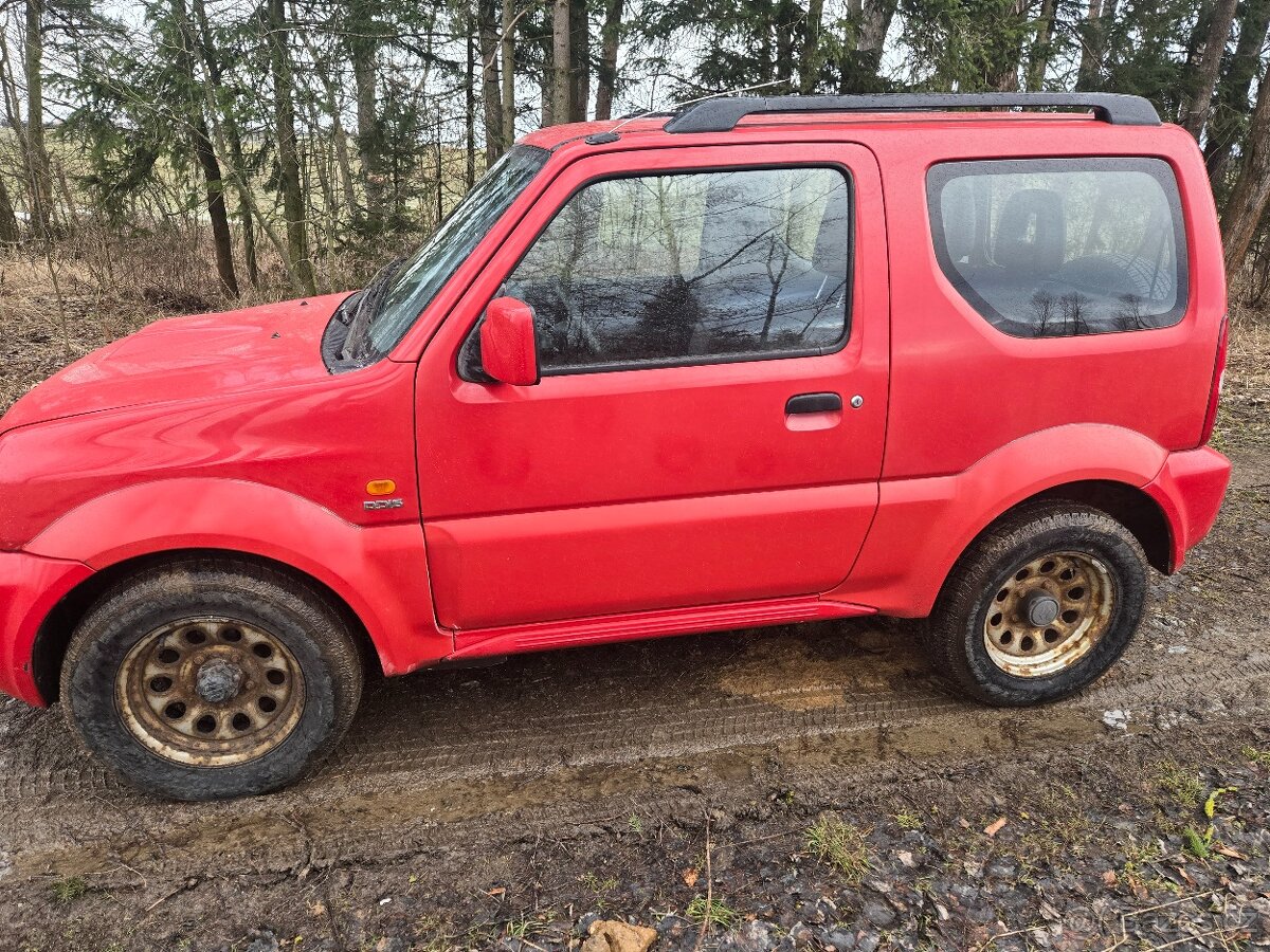 Suzuki Jimny 1.5dCi - 8