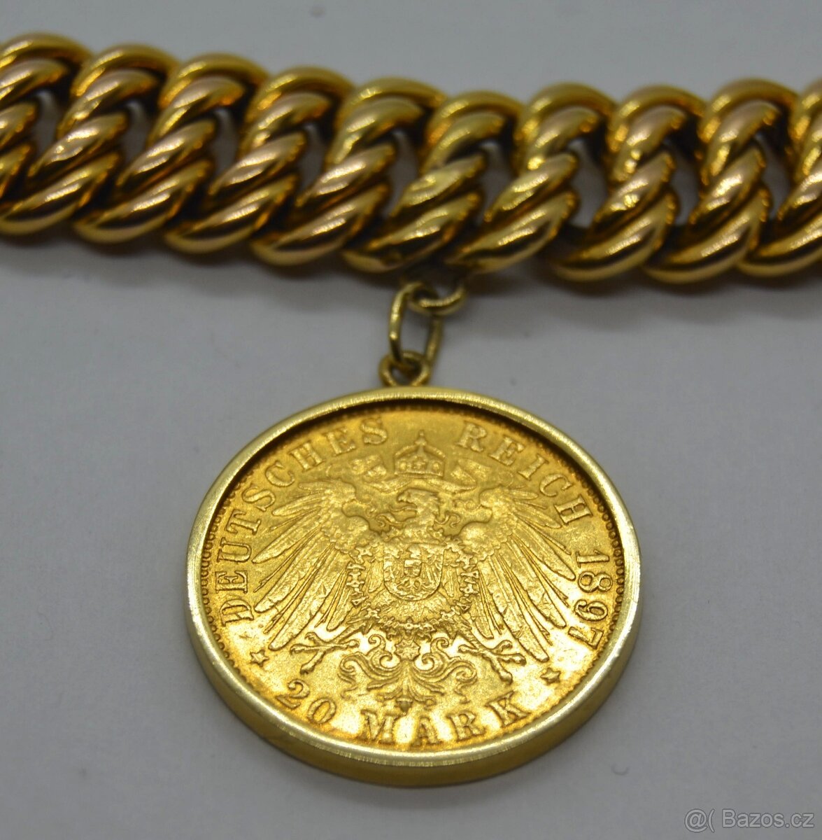 Zlatý náramek s mincí - 8