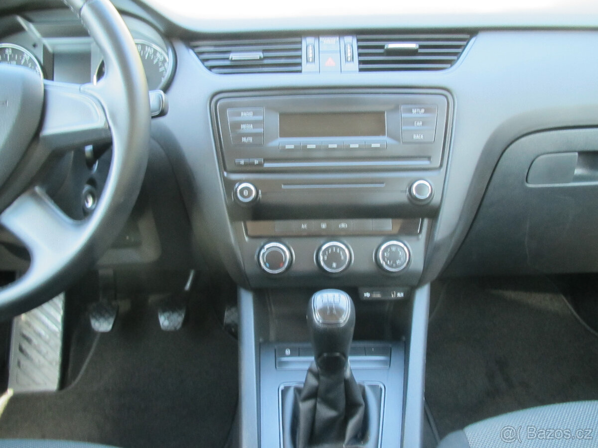 Škoda Oktavia 3 1.2 TSI - 8