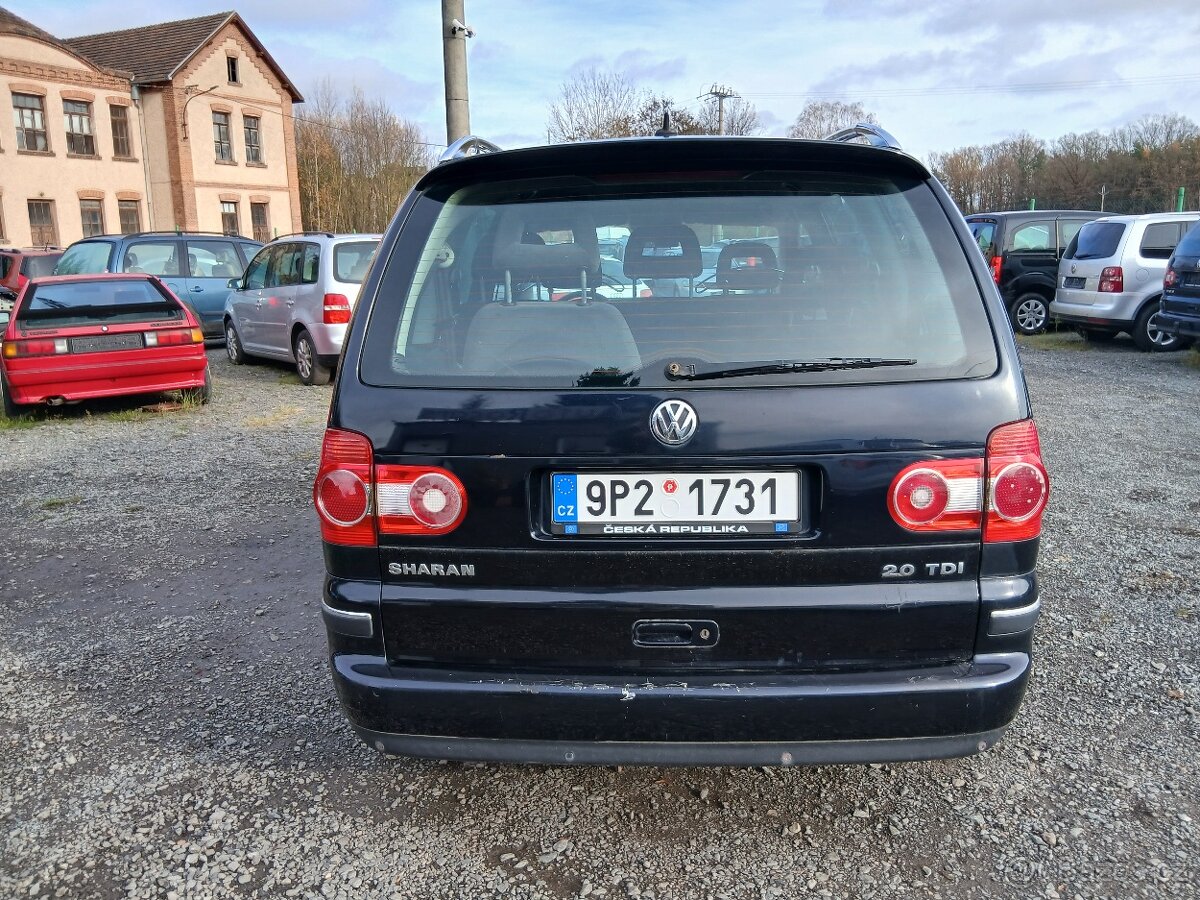 VW Sharan 2.0 TDI, 7 míst, STK 5/27 - 8
