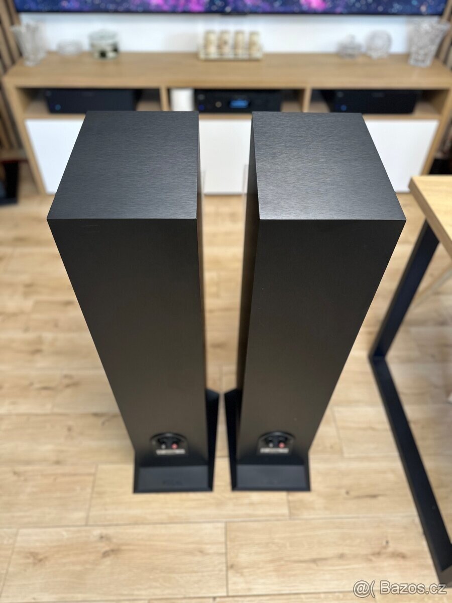 Focal Chora 826 - 8