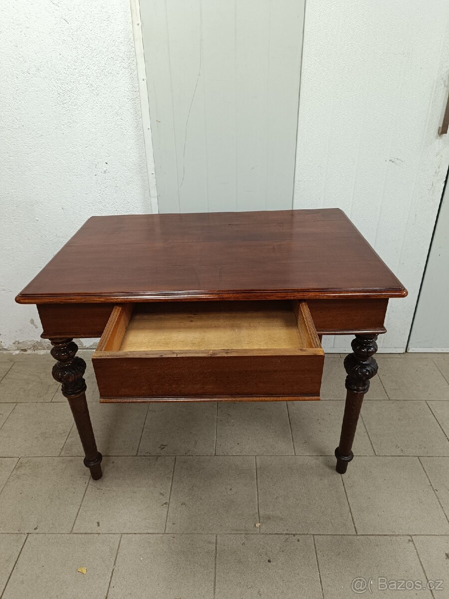 Starožitný stůl, jídelní stůl - 8