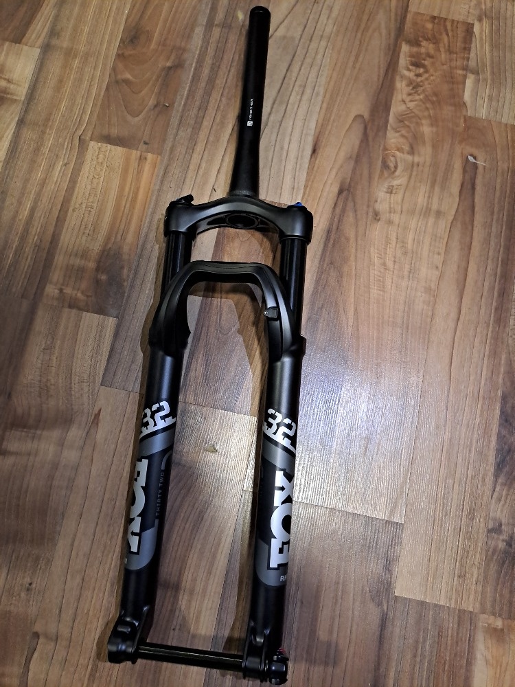 NOVÝ nepoužitý karbonový rámový set KTM Myroon SE 29er + vid - 8