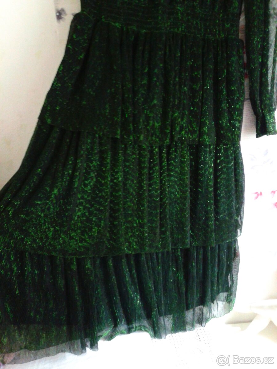 Elegantní společenské šaty 40/44 - 8