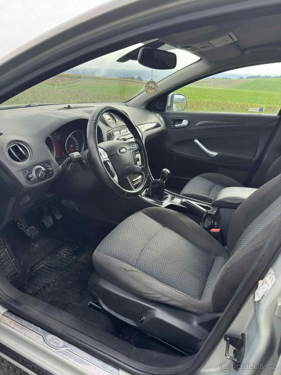Mondeo MK4 2.0i - 8