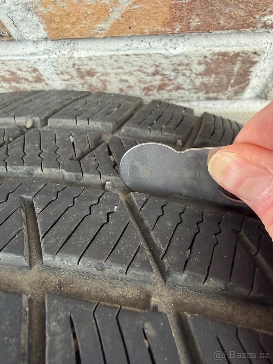 BARUM POLARIS 5 205/55 R17 - 8