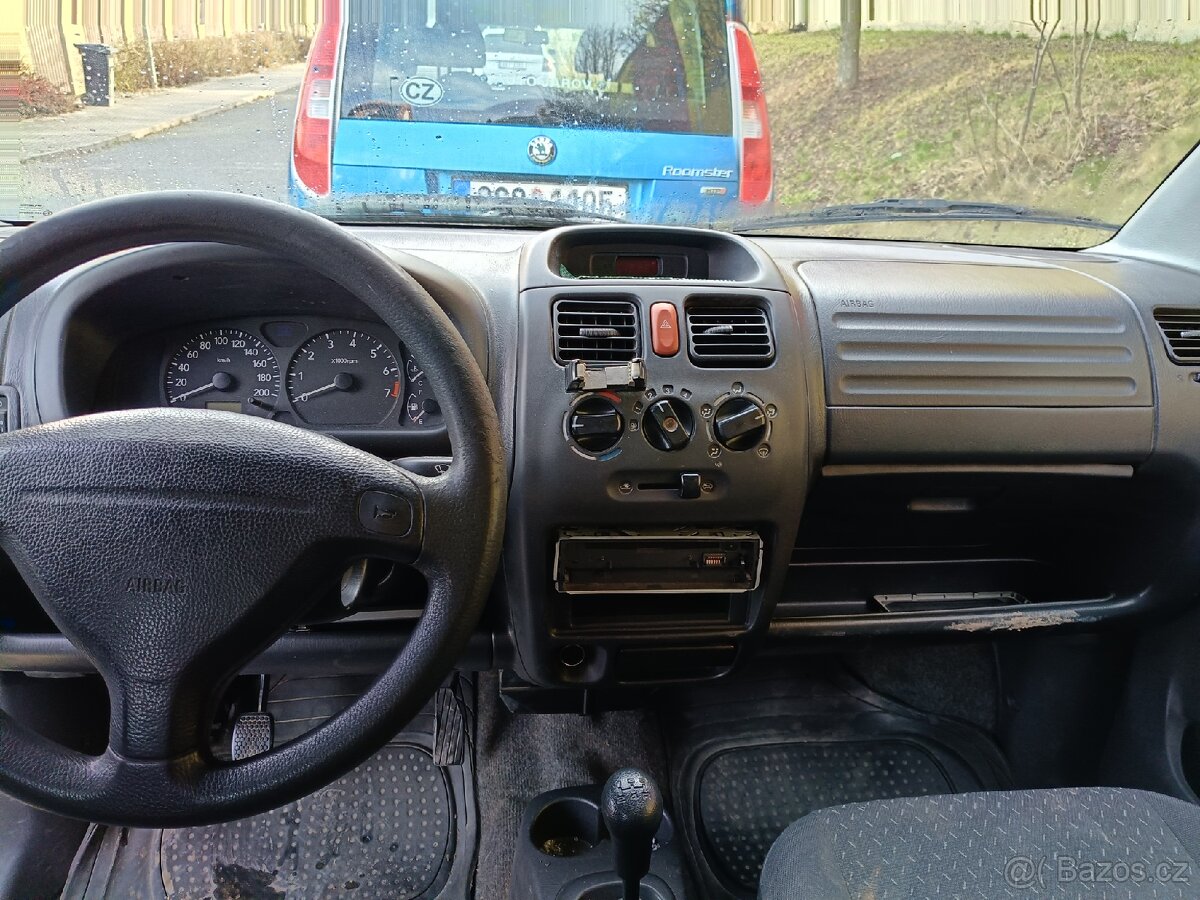 Suzuki Wagon R+ 1.3 - 8