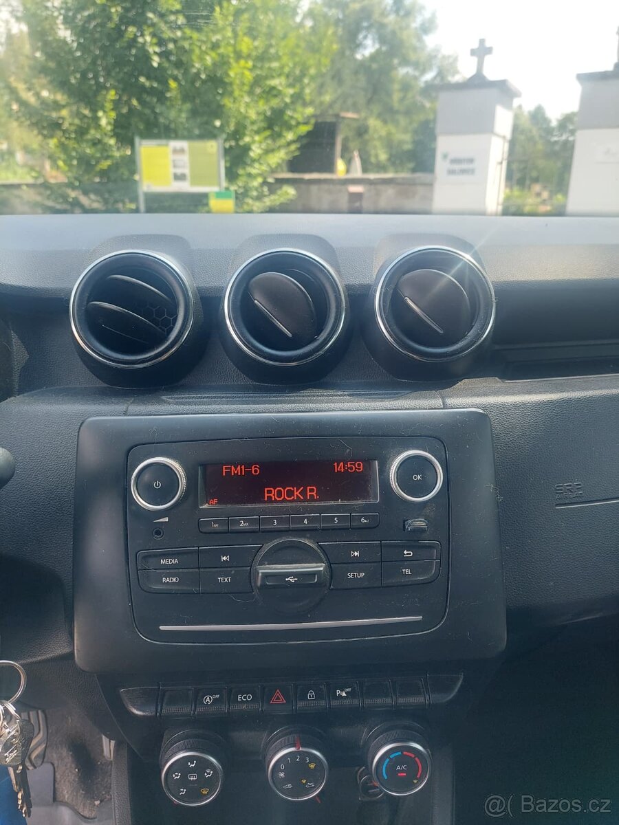 Dacia Duster 1,6 benzin. 84 Kw. rok. 04/2018 - 8