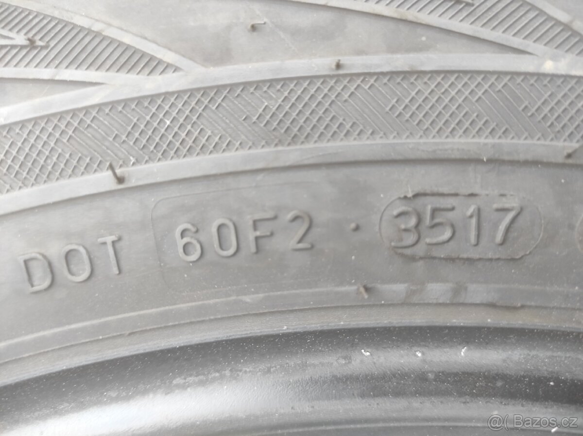 225/60 R17 103H XL NOKIAN WR SUV 3 DOT 2017 4x - 8