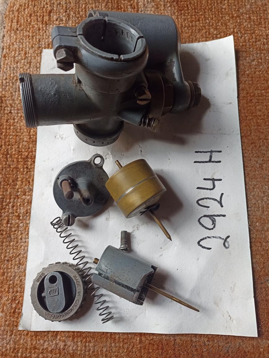 Karburátor Jawa -čz 350/354,Robot 98,Vikov ,Čz 502 - 8