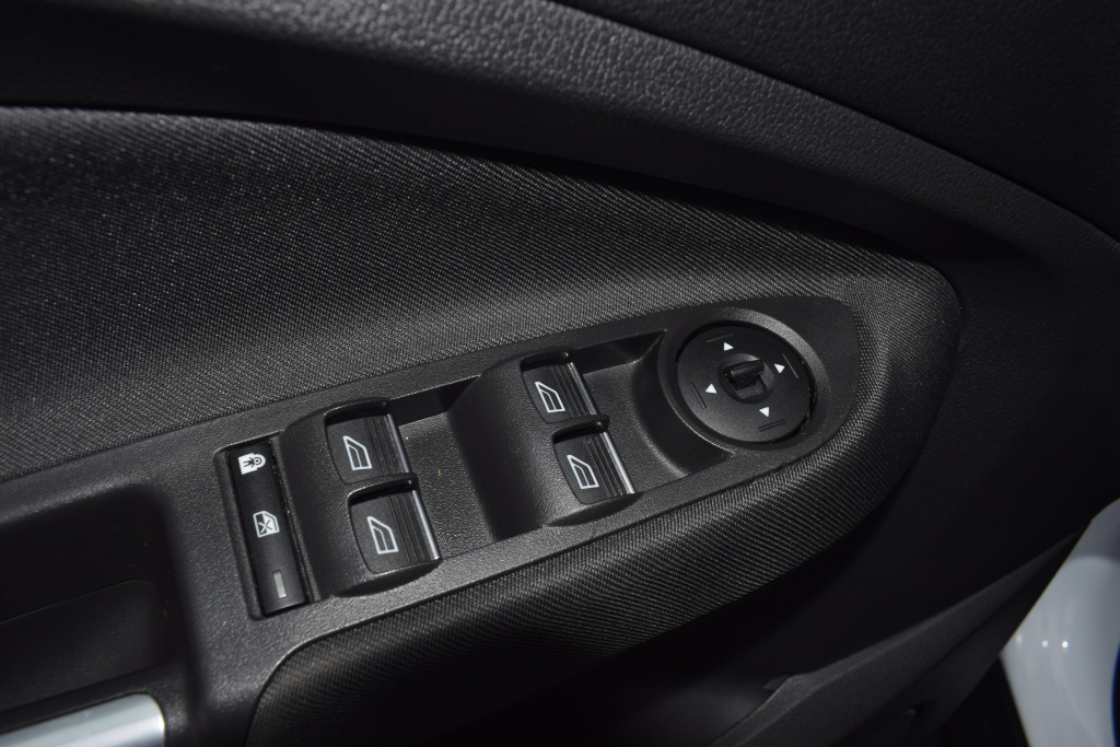 Ford Grand C-MAX 2.0 TDCI 110kW, záruka KM, tažné, rok 2017 - 8