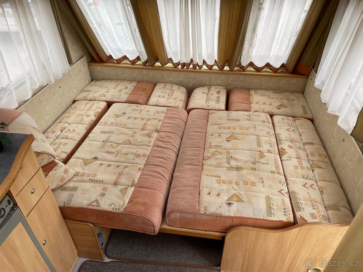 Sprite Cirrus 500, 4 osoby,el.pojezd,bojler,velká nádrž,stan - 8