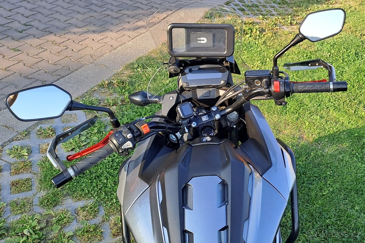 HONDA NC 750X - 8