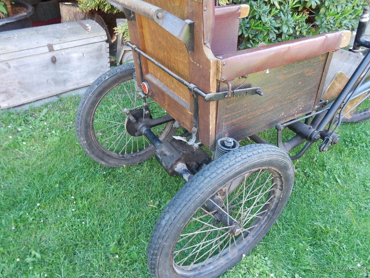 Stará invalidní tříkolka č. 2 - 8