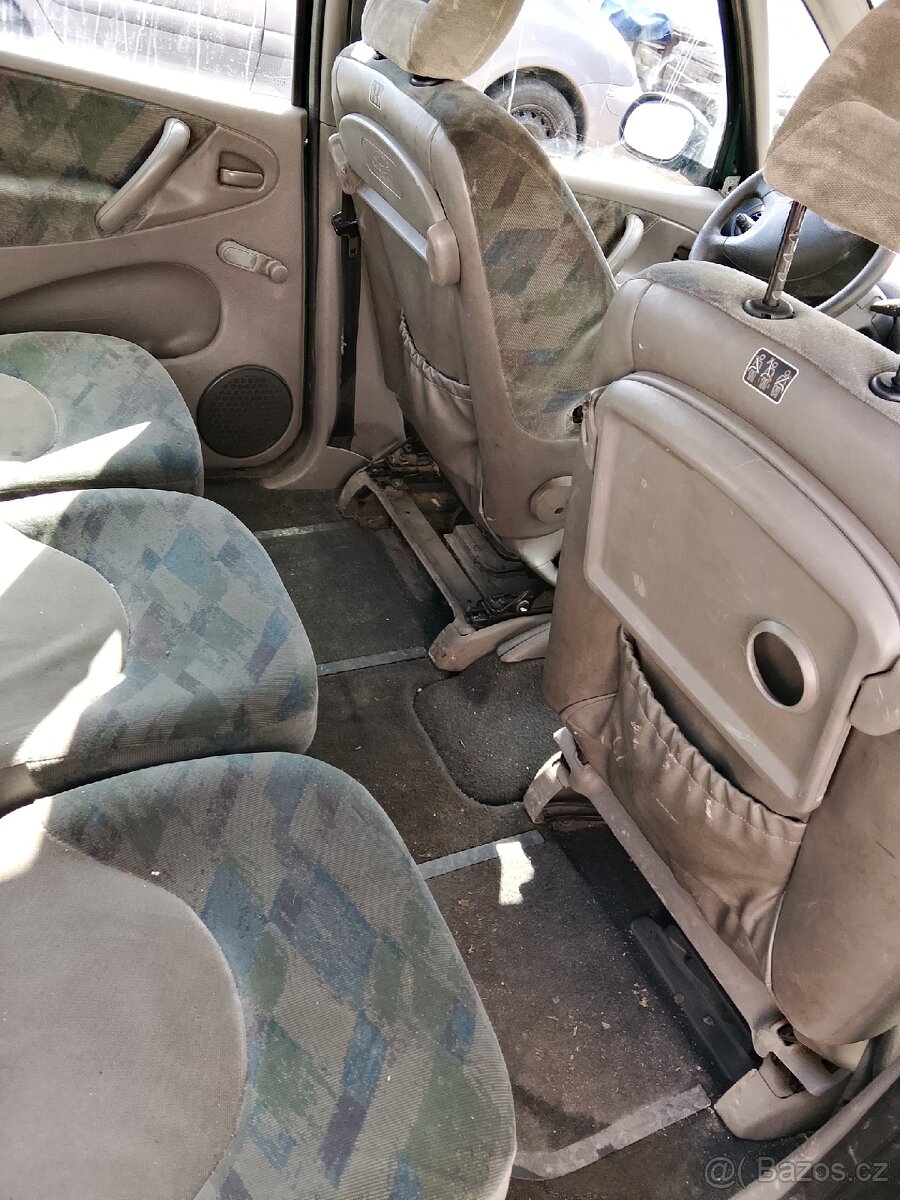 Citroen Xsara Picasso - 8