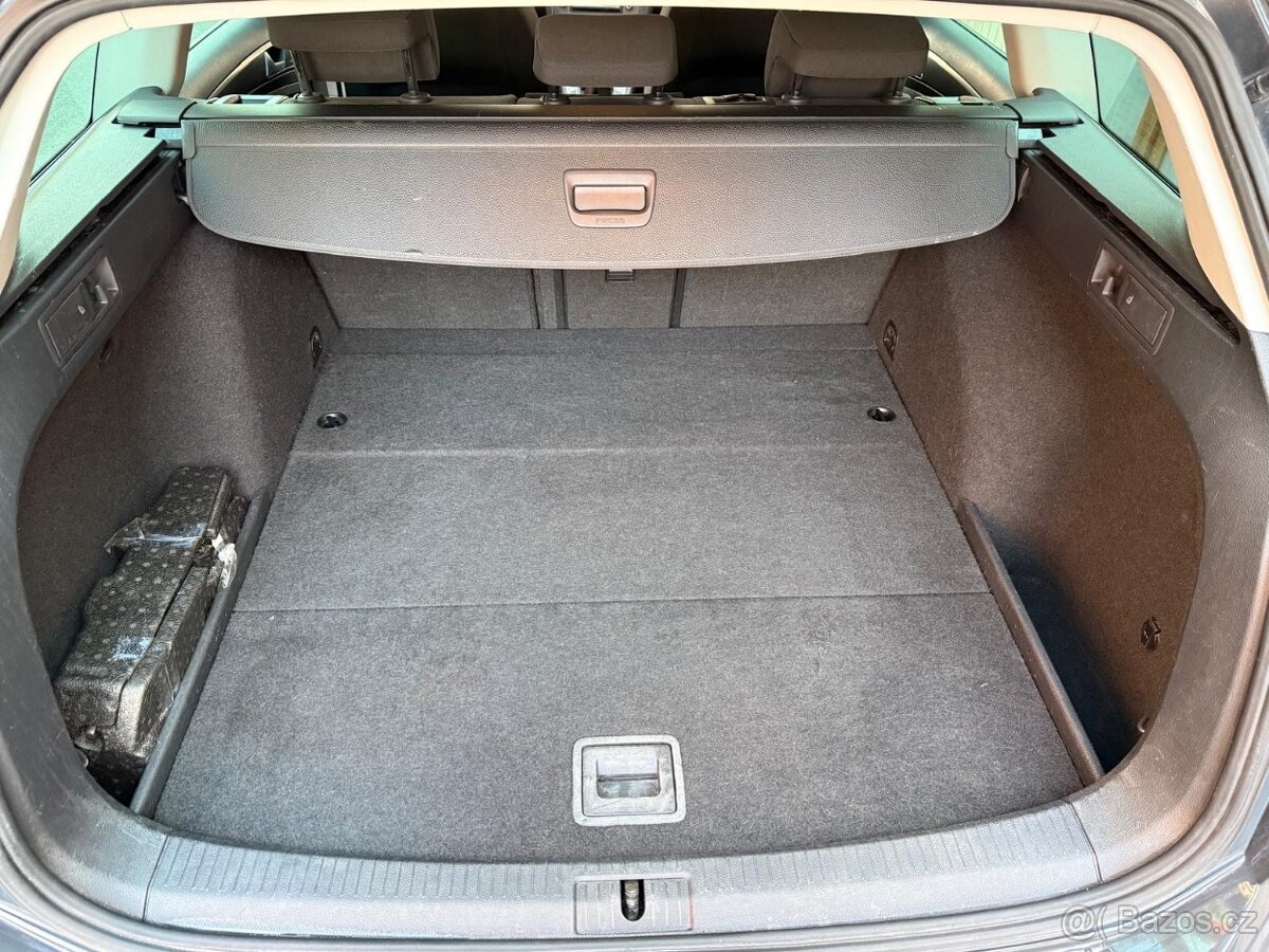 Volkswagen Golf 1,4TSi - 8
