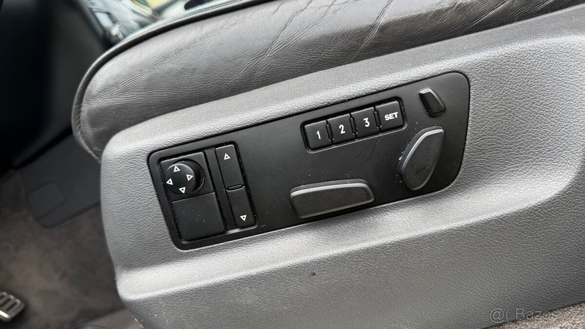 Volkswagen Touareg 5.0 V10 - 8