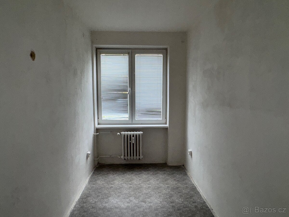 Pronajmu byt v Jirkově - 8