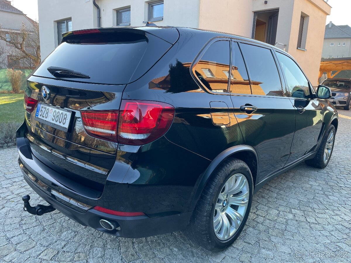 BMW X5 30d m-paket , krásný stav - 8