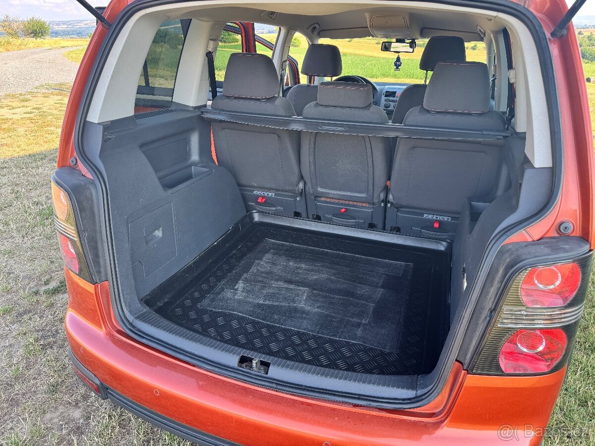 Vw touran 2,0 tdi Cross - 8
