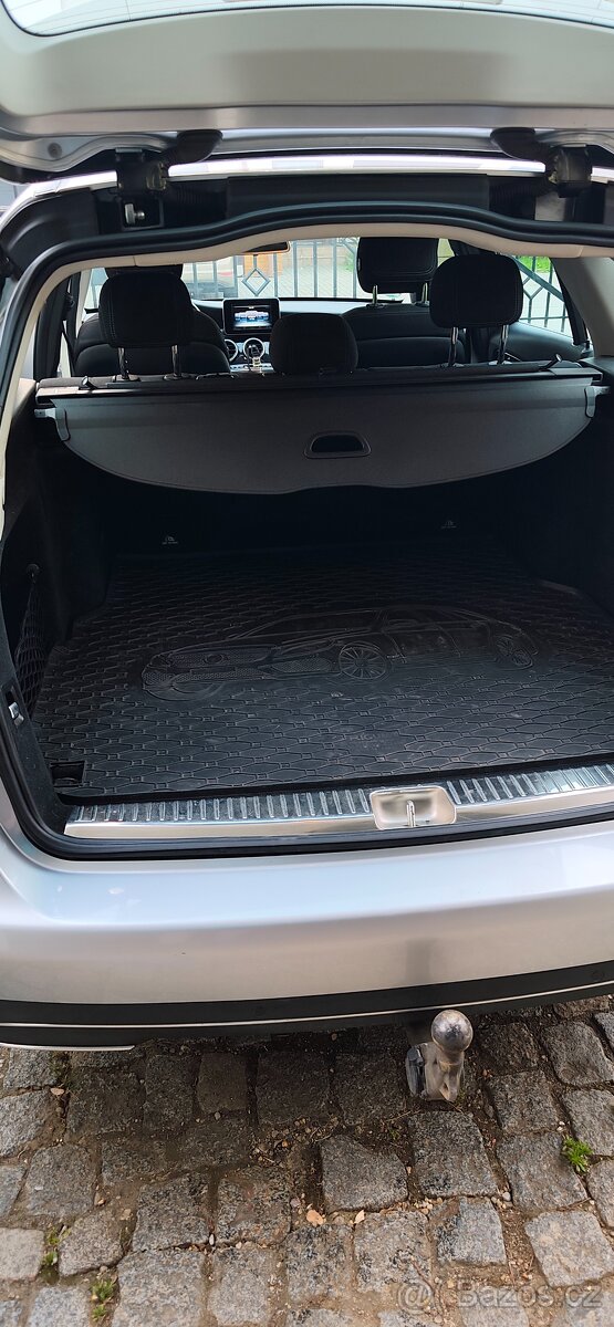 MERCEDES – BENZ C 200 D 2,2 L - 8