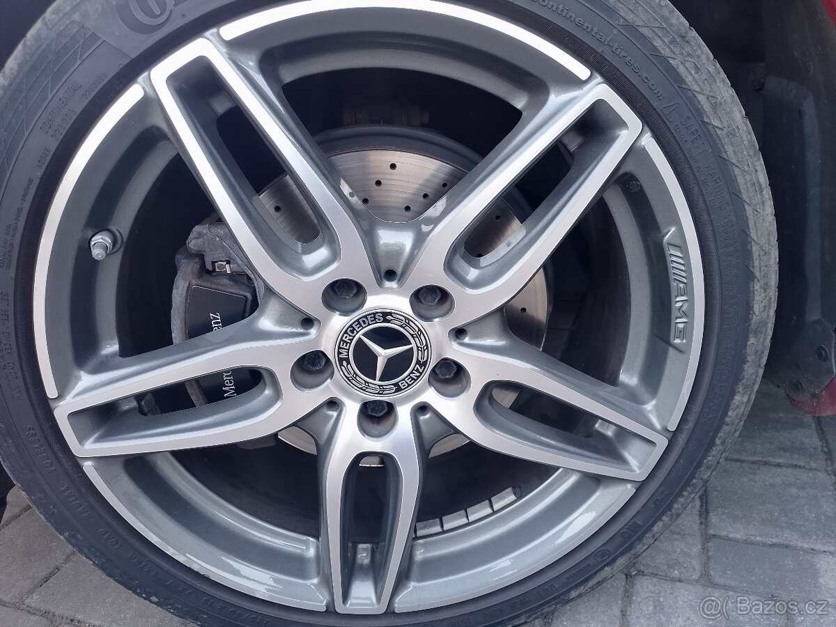 Mercedes Benz B200 AMG - 8