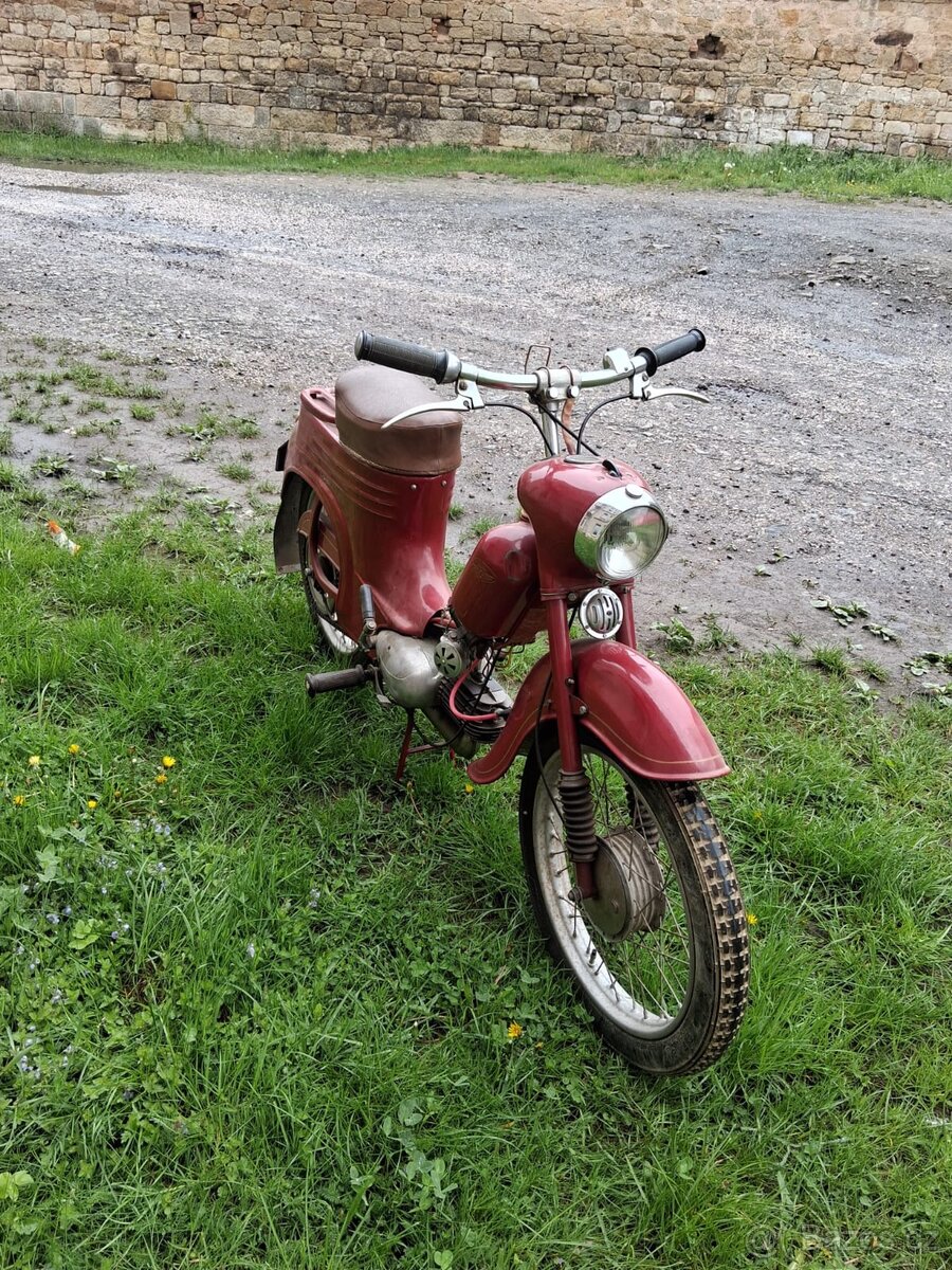 Jawa 555 - 8