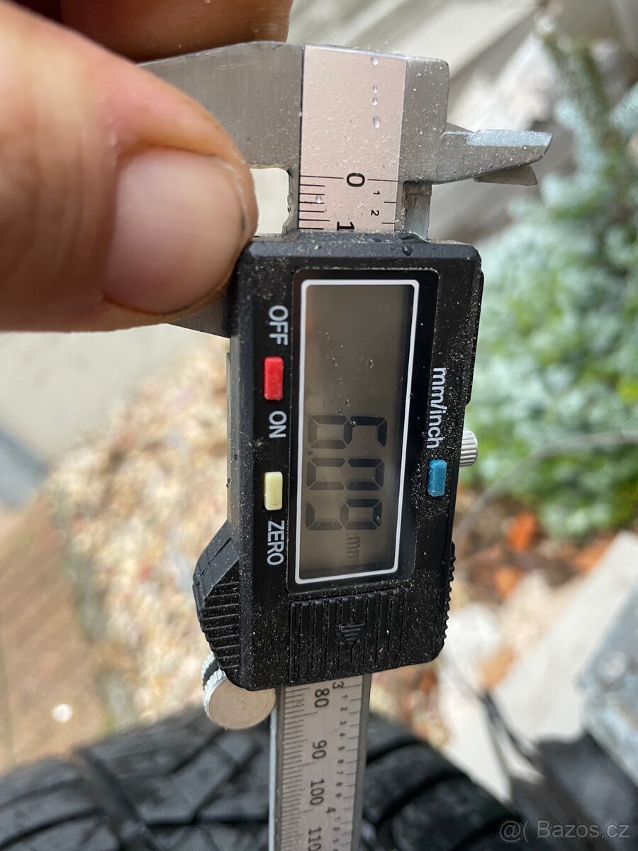 Zimní lítá kola 225/50 R17 - 8