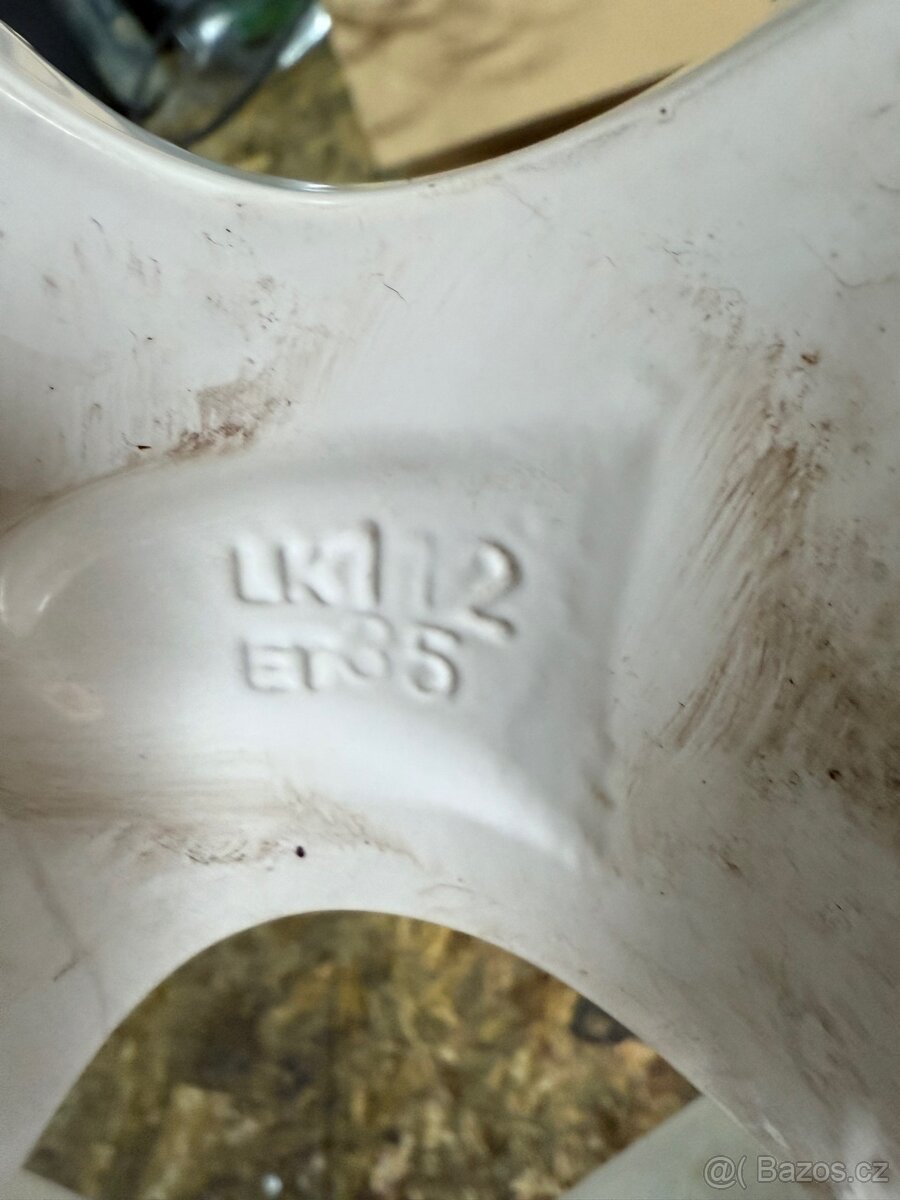 Kola AEZ Simas 5x112 R17 ET35 8J - 8