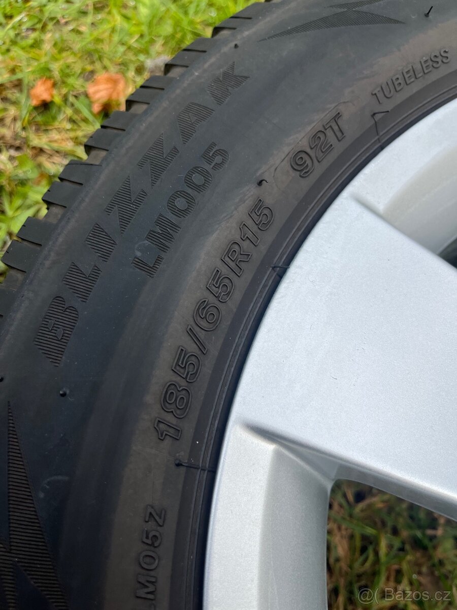 Sada zimních kompletních ALU kol na Škoda Fabia IV - 8