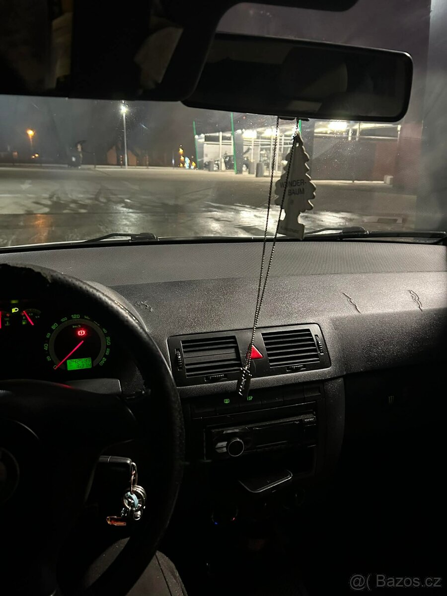 Škoda fabia 1 RS - 8