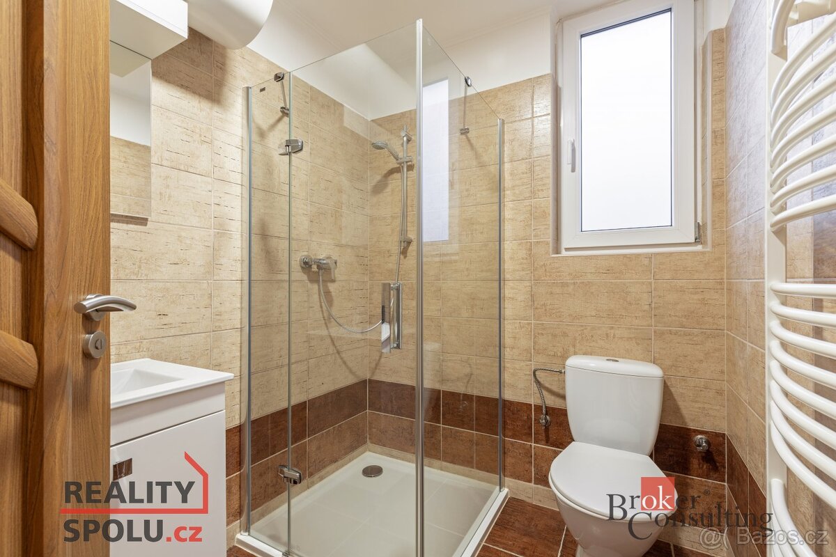 Prodej, domy/rodinný, 170 m2, Pohraniční, 67168 Hrabětice, Z - 8