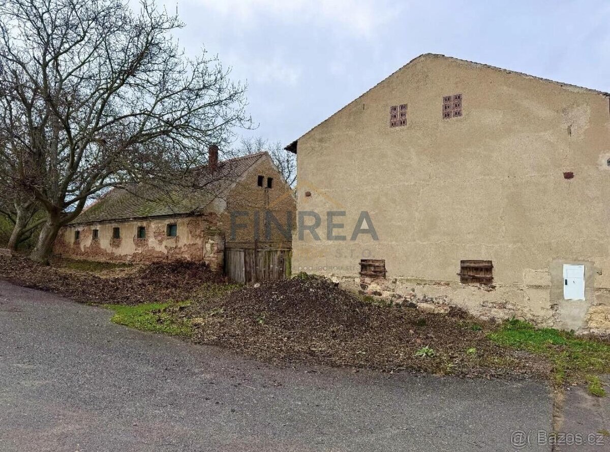 Prodej statku, pozemek 2861 m2, obec Děčany - 8