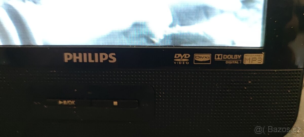 Přenosný DVD přehrávač Zn Philips model:PD7042/12 - 8