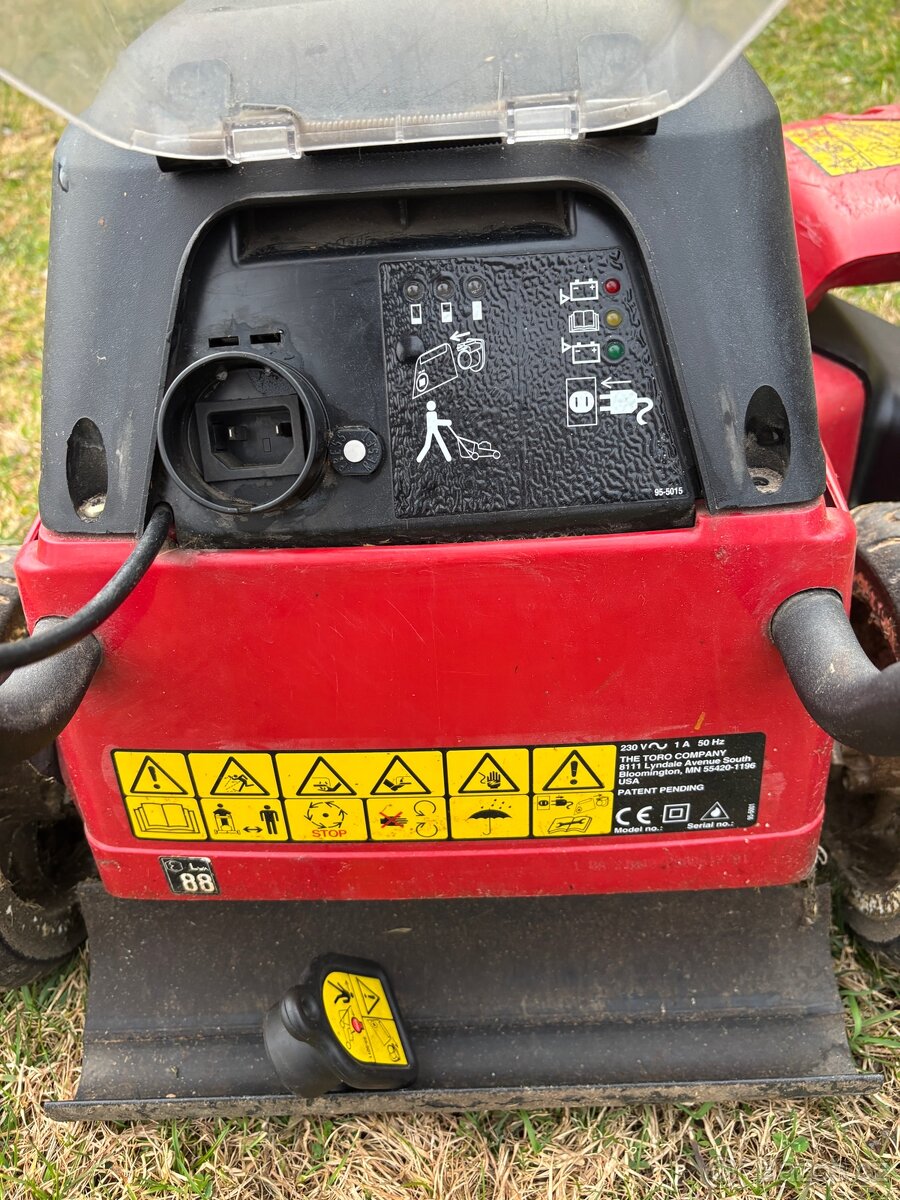 AKU sekačka TORO Recycler 46cm 24V - 8