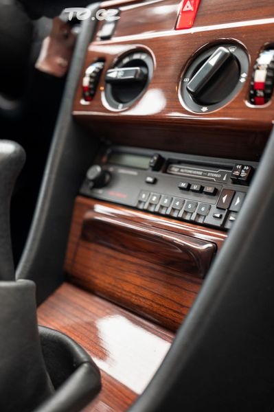 MERCEDES-BENZ 124 97KW - 8