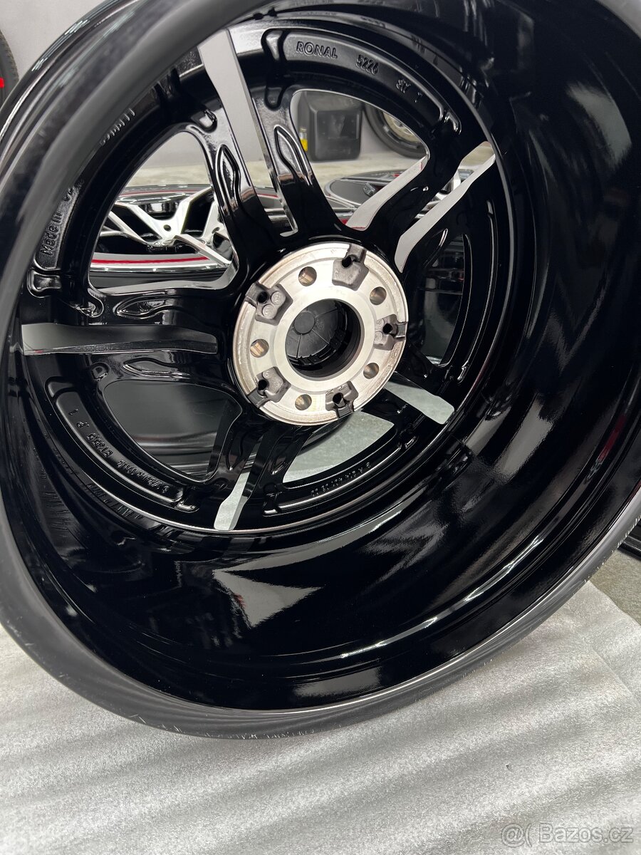 Amg Eclass w214 r19 top - 8