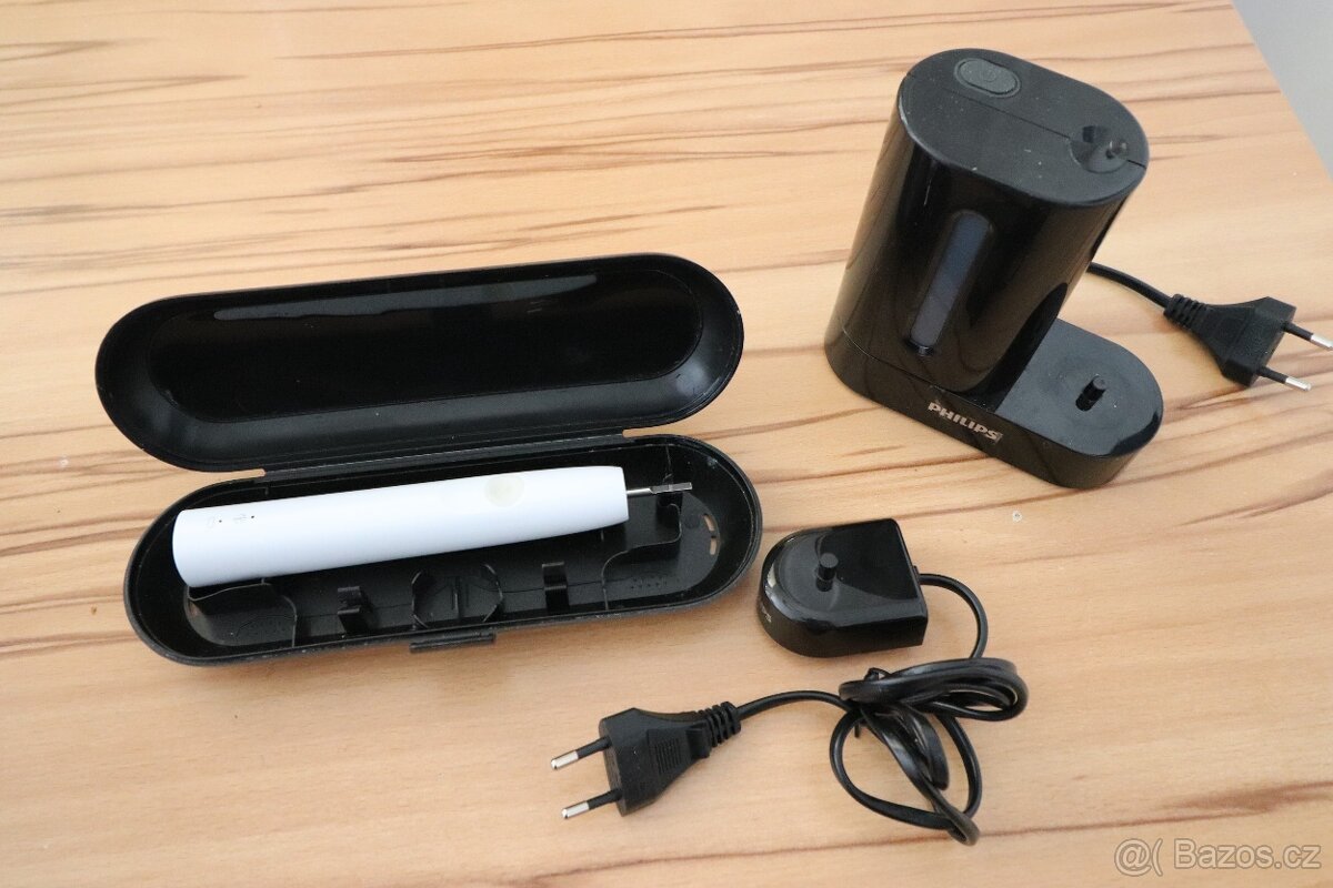 Philips Sonicare 3100 bílý hezký stav - 8