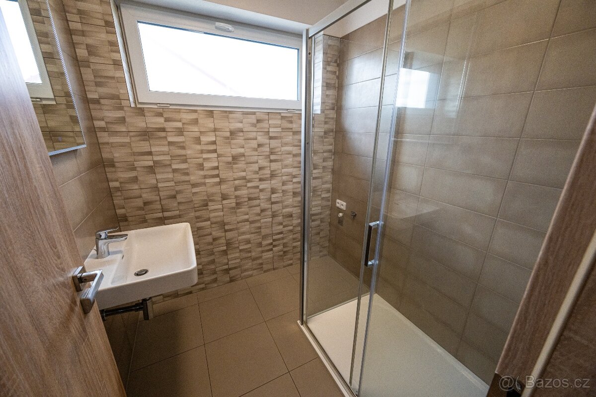 Pronajmu byt 3+kk - Velké Bílovice - 8